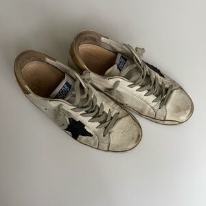 Golden Goose Sneakers